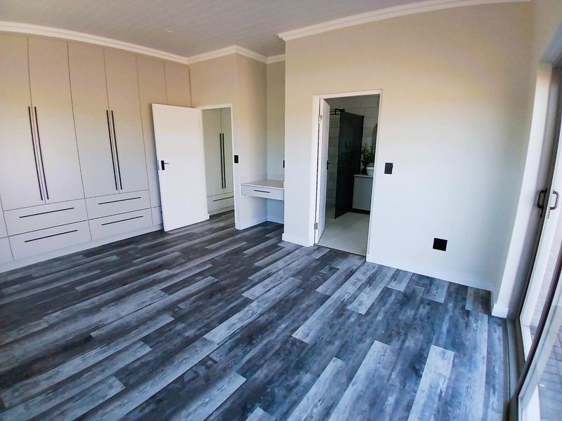 3 Bedroom Property for Sale in Stilbaai Wes Western Cape